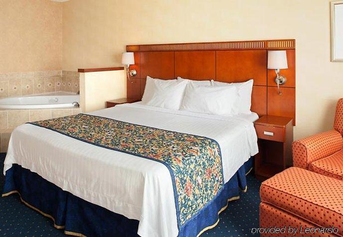 Courtyard By Marriott Columbia Ξενοδοχείο Δωμάτιο φωτογραφία