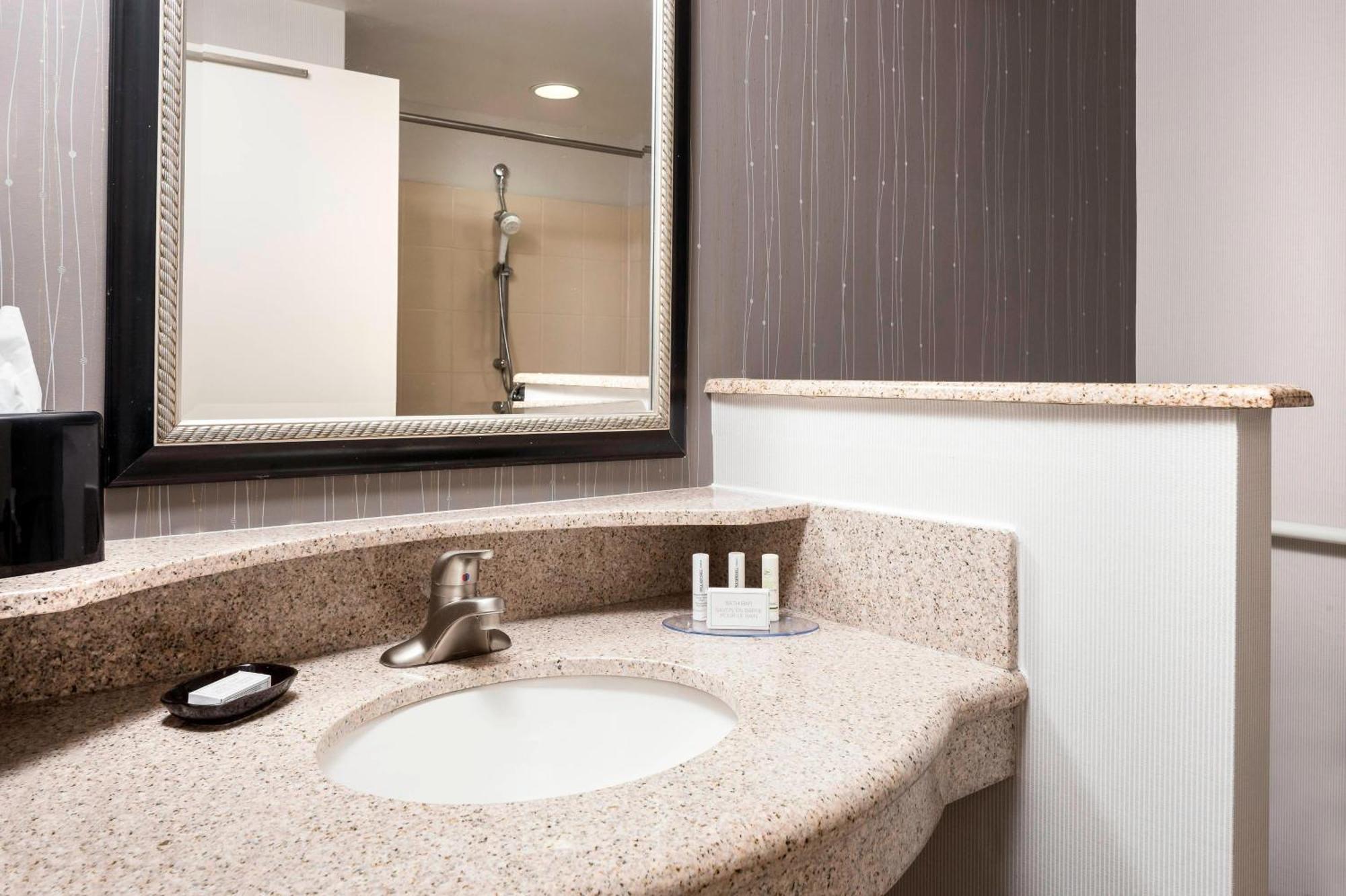 Courtyard By Marriott Columbia Ξενοδοχείο Εξωτερικό φωτογραφία